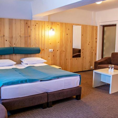 Complex Hotelier Cota O Mie 시나이아 외부 사진